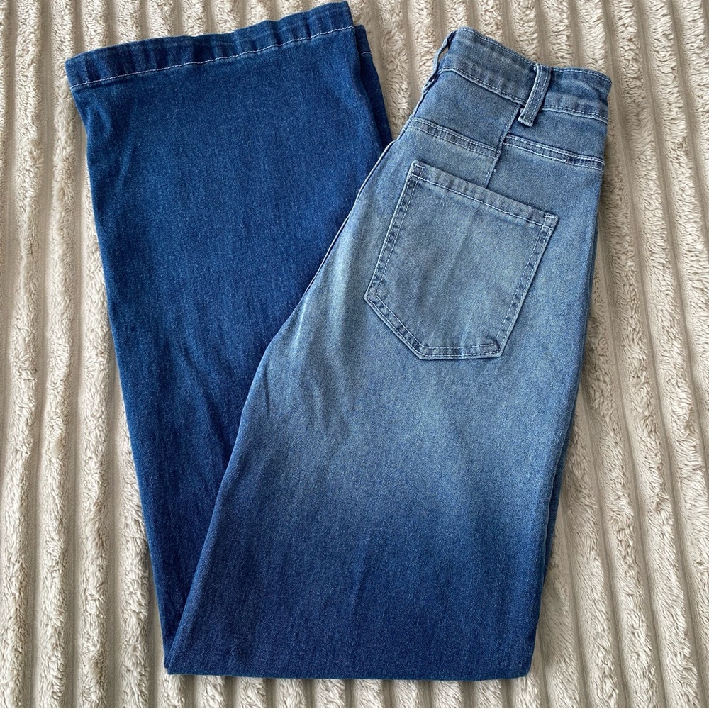 Women’s Classic Wide Leg Blue Denim Jeans- Two Toned